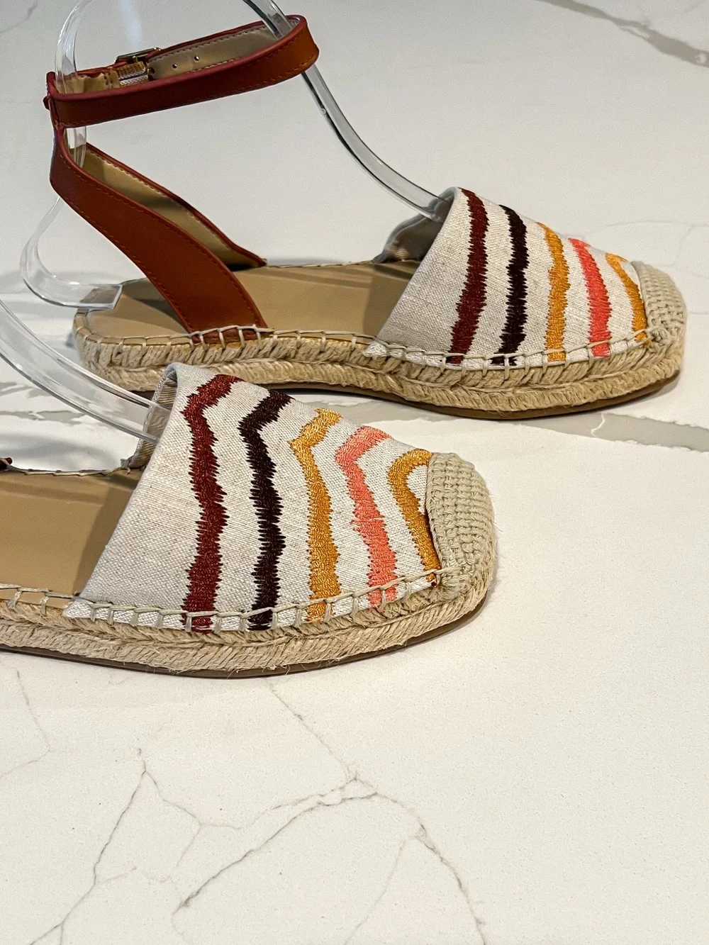 Ann Taylor Isabella Embroidered Linen Espadrille Sandals Multi Zebra Stripe Sz 6